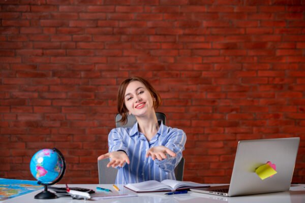 Perbedaan Penerjemah Tersumpah dan Tidak Tersumpah, Apa yang Bikin Berbeda?